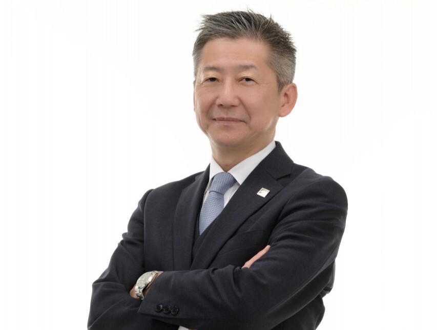 代表取締役　倉地　猛